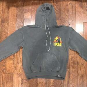 OPEN 925 Guilty Sins Men's Hoodie Pigment Black Size Small Graphic Devil Lawyer‎